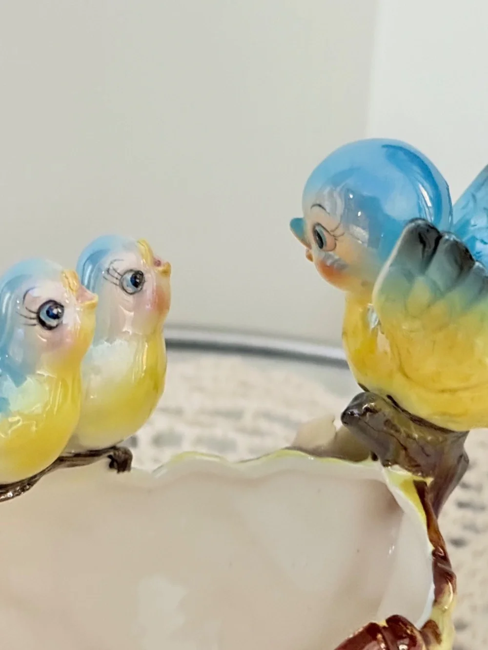 Norcrest  Vintage 1950's Bluebird Planter Mother Bird Perched w Her Two Babies